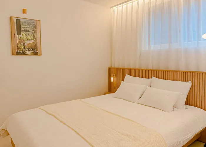 신규할인,nonhyeon, Gangnam Station, Gangnam Plastic Surgery, Dermatology, Garosu-gil, Hangang Park, Coex, Lotte World 30 Minutes Apartment *