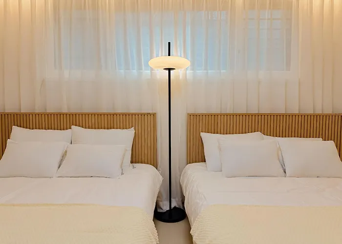 신규할인,nonhyeon, Gangnam Station, Gangnam Plastic Surgery, Dermatology, Garosu-gil, Hangang Park, Coex, Lotte World 30 Minutes Apartment