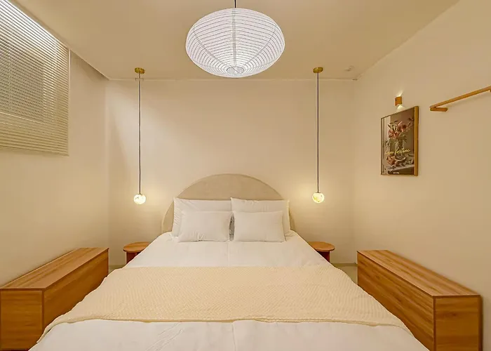 신규할인,nonhyeon, Gangnam Station, Gangnam Plastic Surgery, Dermatology, Garosu-gil, Hangang Park, Coex, Lotte World 30 Minutes Apartment *